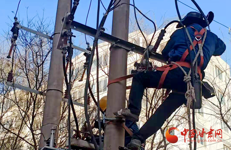 寒潮來襲，武山供電公司吹響防寒抗寒“集結號”
