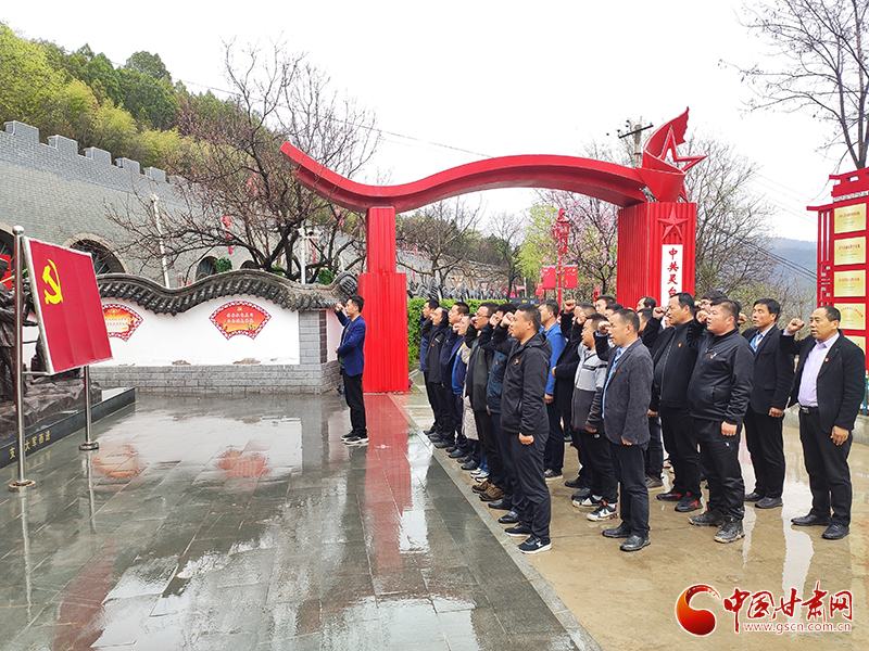 平?jīng)鲮`臺(tái)開展“我為群眾辦實(shí)事”實(shí)踐活動(dòng) 助推黨史學(xué)習(xí)教育走深走實(shí)