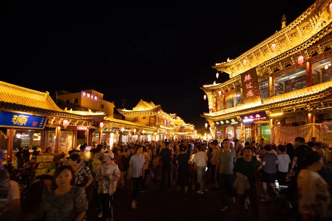 古風(fēng)、華美、浪漫、美味……現(xiàn)實版“清明上河圖”，就在這里！