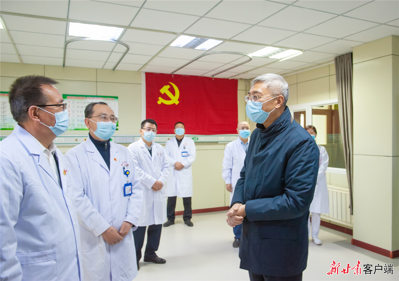尹弘在嘉峪關(guān)酒泉張掖調(diào)研檢查疫情防控工作時(shí)強(qiáng)調(diào)：扛牢屬地責(zé)任 落細(xì)防控措施 遏制擴(kuò)散蔓延，同心協(xié)力堅(jiān)決打贏疫情防控遭遇戰(zhàn)阻擊戰(zhàn)