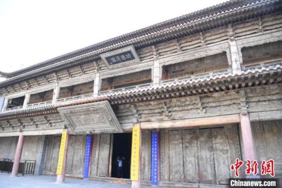 圖為張掖大佛寺建筑外圍。　楊艷敏 攝