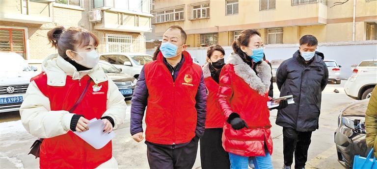 【新春走基層】解決雞毛蒜皮 感受社區(qū)“微幸?！?>
        </a><em>【新春走基層】解決雞毛蒜皮 感受社區(qū)“微幸?！?/em></li>
    <li><a  target=