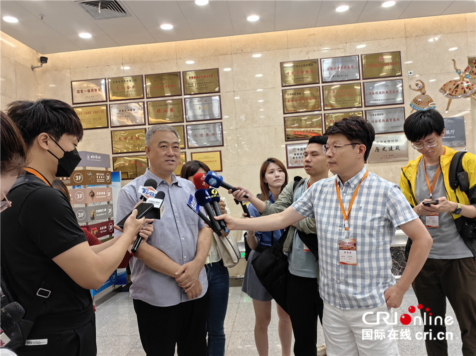 “絲路風采 如意甘肅”海峽兩岸記者聯(lián)合采訪實錄一:蘭州之精美_fororder___172.100.100.3_temp_2_1_2_1_1_2c2ca695-d4d1-467e-9fee-5c549ed424e2